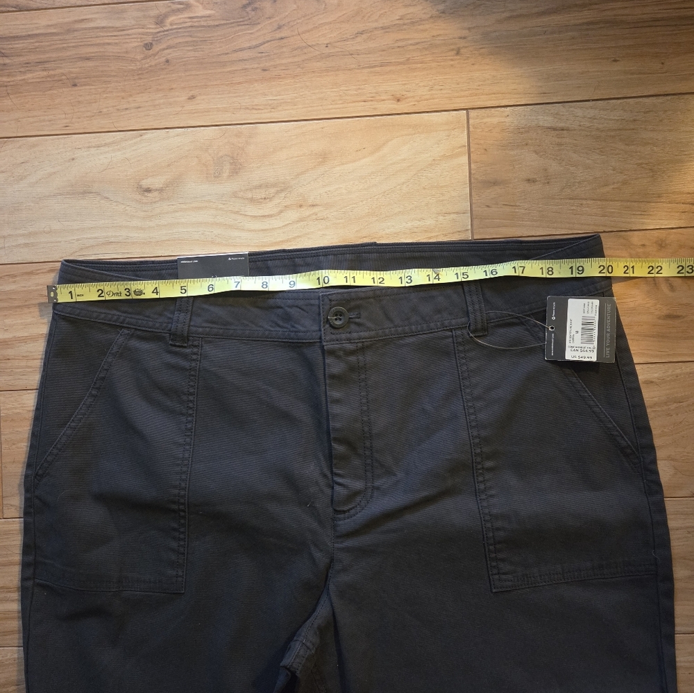 NWT Eddie Bauer Women's Centerline Curvy Utility Cargo Pants in Carbon, Sz 18 - Picture 9 of 10
